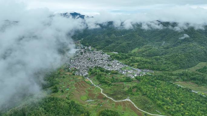 航拍安徽省黟县黄山西递古村落