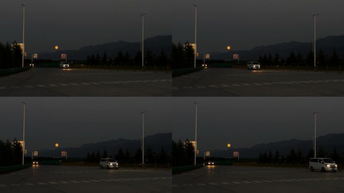 高清拍摄明月出天山高速出口