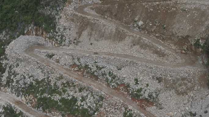 贵州高山盘山公路