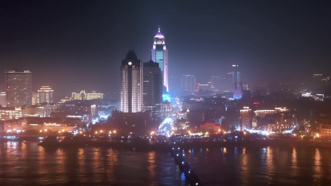 青岛海边夜景栈桥夜景风光航拍灯光秀