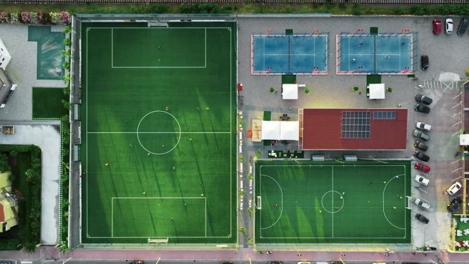 足球和板式运动设施