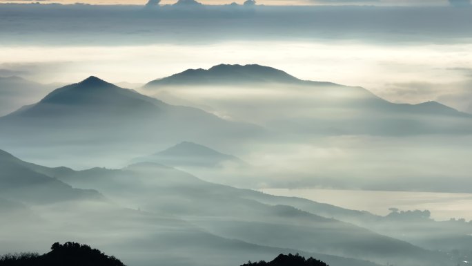 4K航拍泰山日出云海