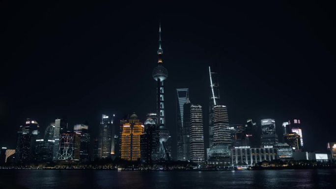 上海三件套外滩十八号东方明珠环球金融中心