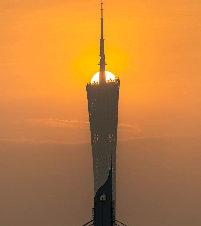 4K延时记录广州塔、海印大桥塔顶穿日过程