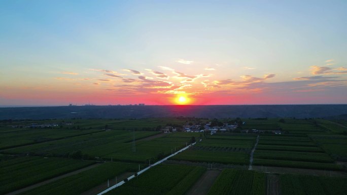 乡村夕阳 日暮 日落乡村 村庄 田野