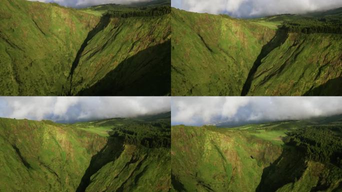 七城泻湖(Lagoa das Sete Cidades)周围山脉的航拍图像，这是一个葡萄牙泻湖，位于