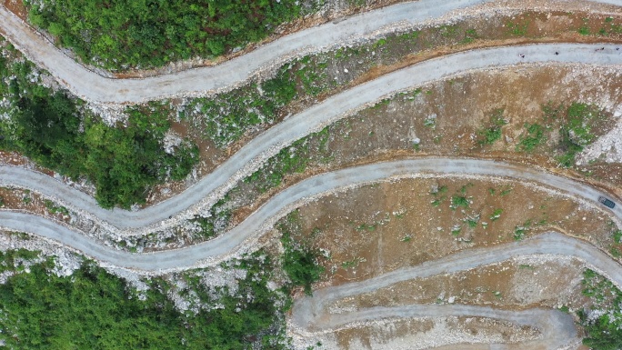 贵州高山盘山公路