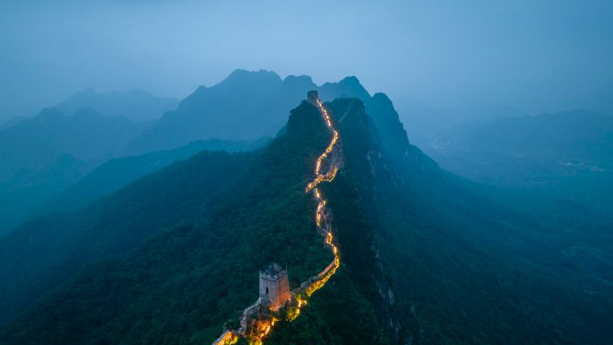 航拍北京司马台长城夜景延时