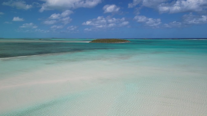 海滩海岸线和加勒比海的鸟瞰图