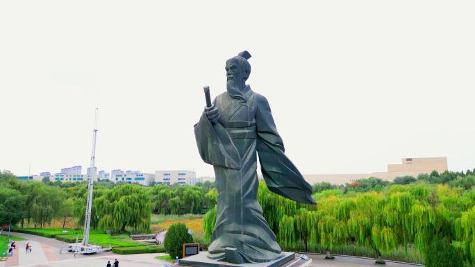淄博临淄齐祖广场姜太公雕像