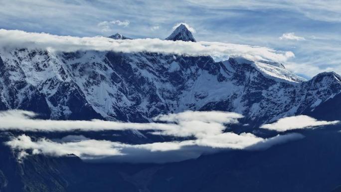 西藏雅鲁藏布江南迦巴瓦雪山高山