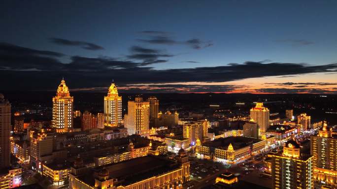 中国内蒙古呼伦贝尔满洲里市城市日落风光