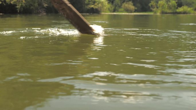 C湖水船桨高清实拍视频