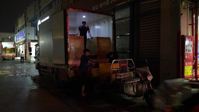 海鲜市场 售卖鲍鱼 鲍鱼 皇金鲍 大鲍鱼