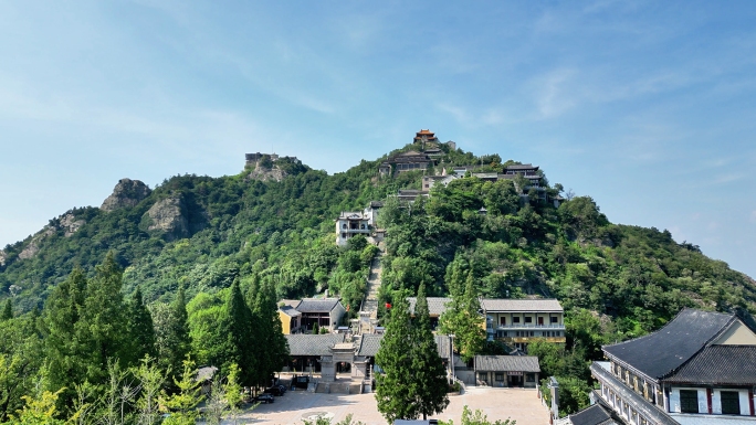 武汉黄陂区木兰山风景区古金顶