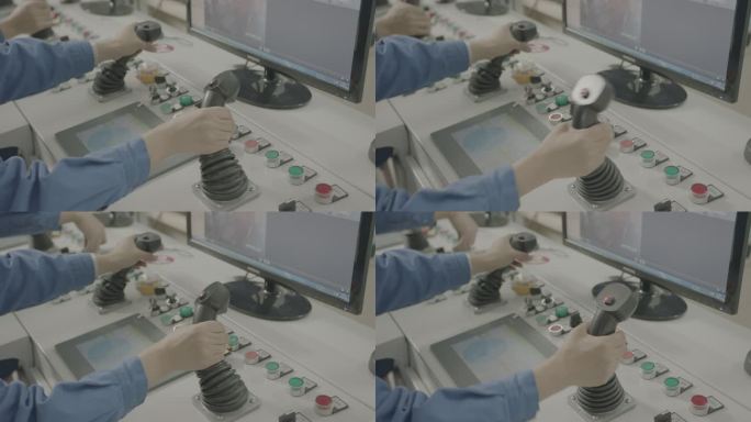 4K工作人员操作开阀