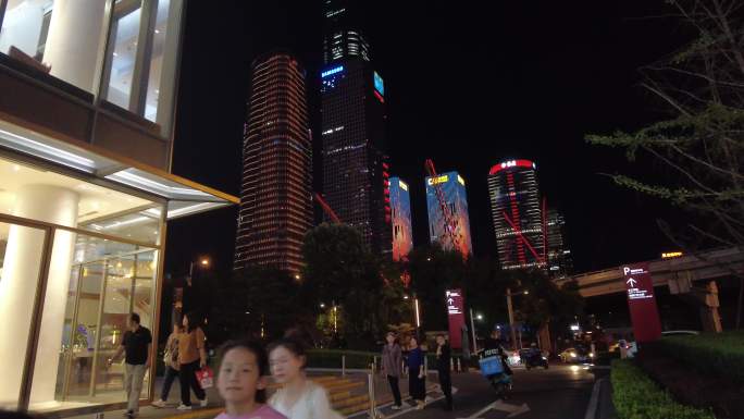 打工人行人背影辛苦拼搏下班回家北京夜景