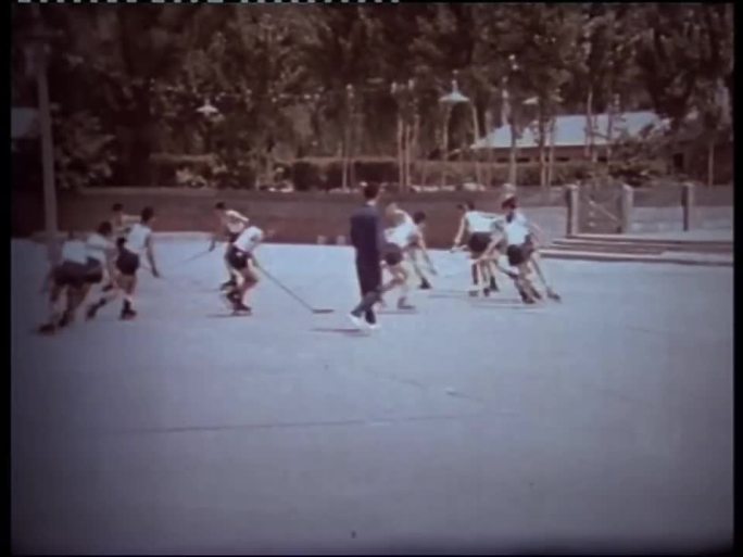 20世纪60年代 北京 体操武术轮滑练习