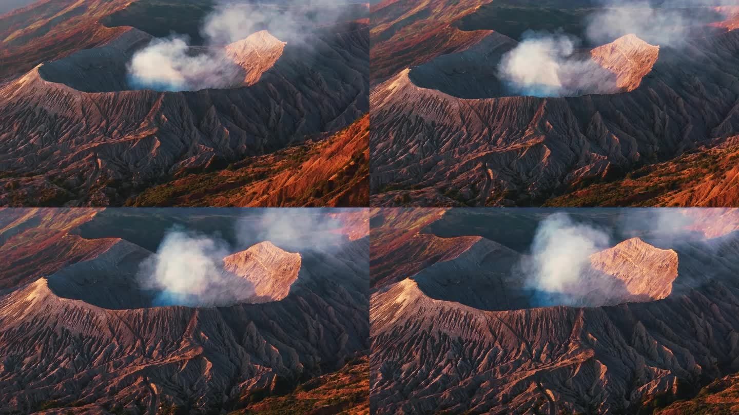 咆哮的火山