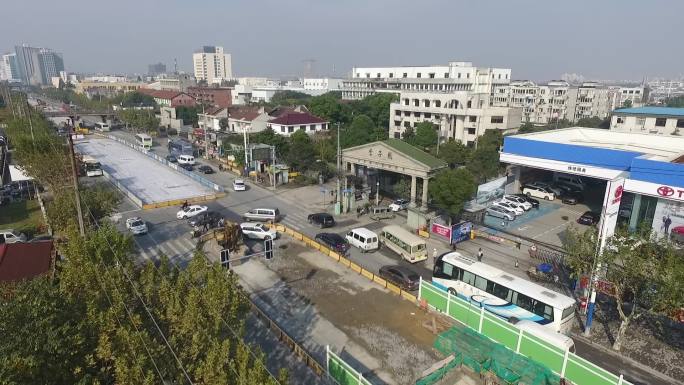 上海交通投资集团真南路停车场公交站航拍