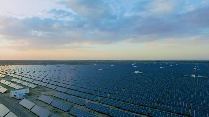 4K新能源太阳能发电站光伏发电