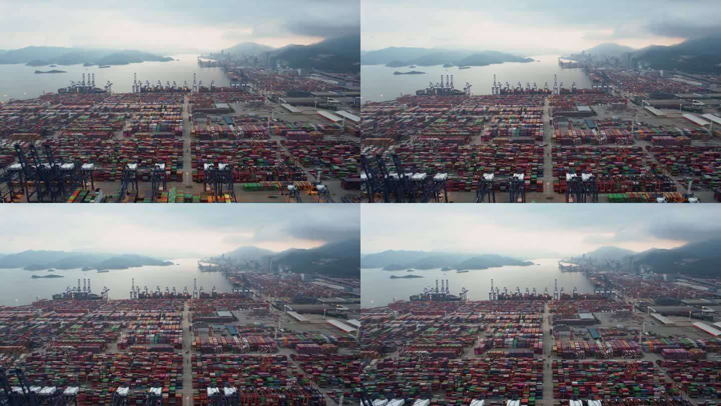 中国深圳盐田港的航拍放大图