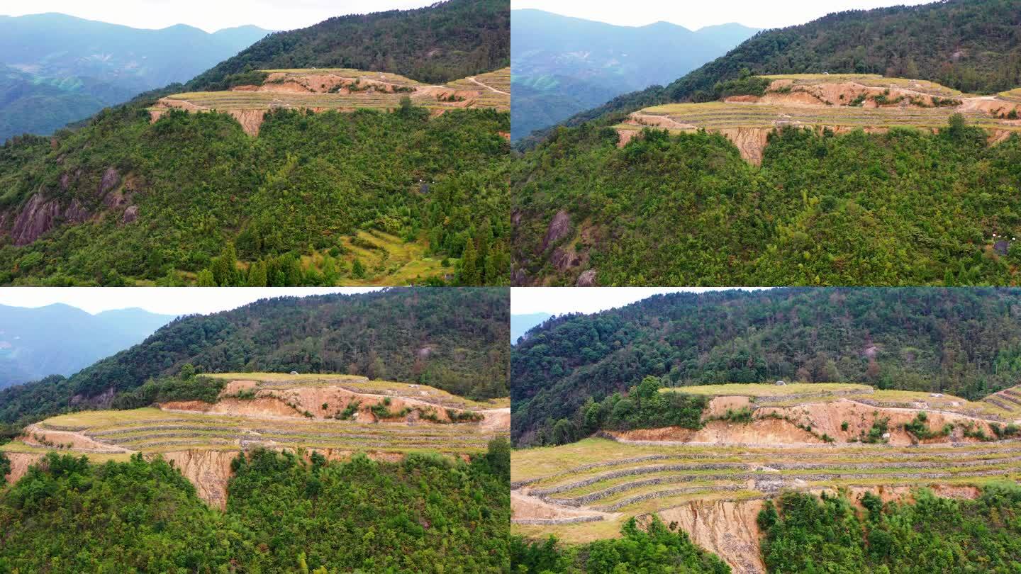 高山大地，山坡上的土地，台地