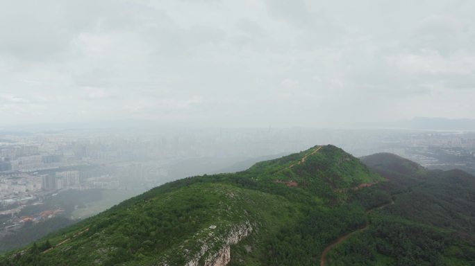 5K-昆明长虫山云海，长虫山全貌