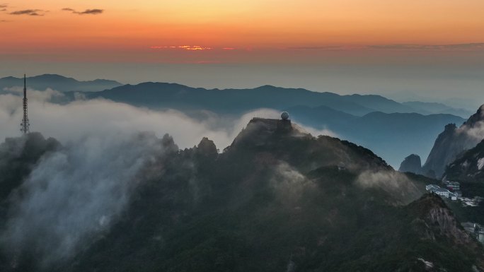 黄山光明顶航拍日出延时