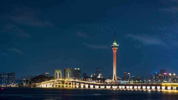 中国澳门西湾大桥和澳门塔夜景延时摄影4k