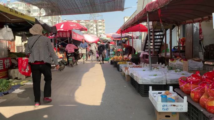 集市.蔬菜，人流，水果，摆摊