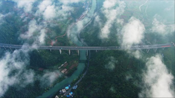 穿云云上俯瞰云朵云海飞机视角高空云层90