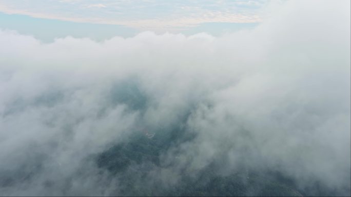 穿云云上俯瞰云朵云海云端6K视频01