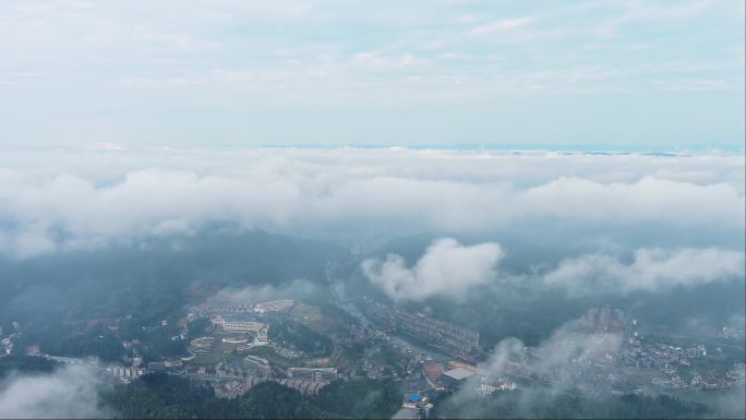 穿云云上俯瞰云朵云海云端6K视频10