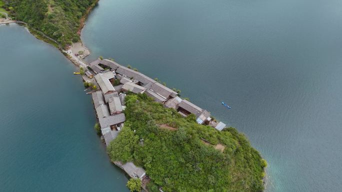 泸沽湖里格半岛