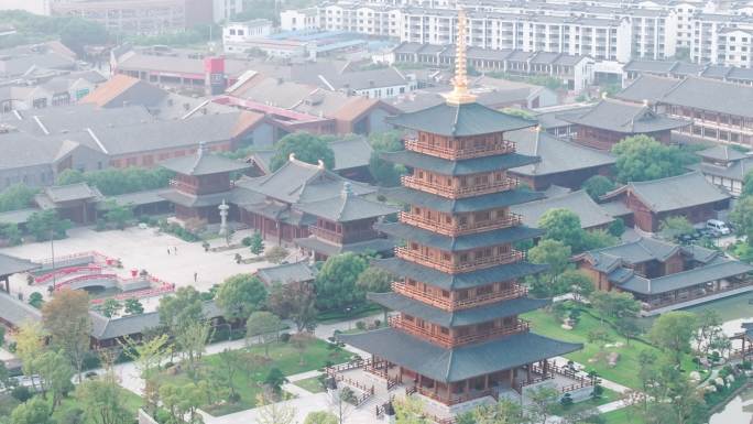 航拍上海宝山寺佛教寺院自然风光