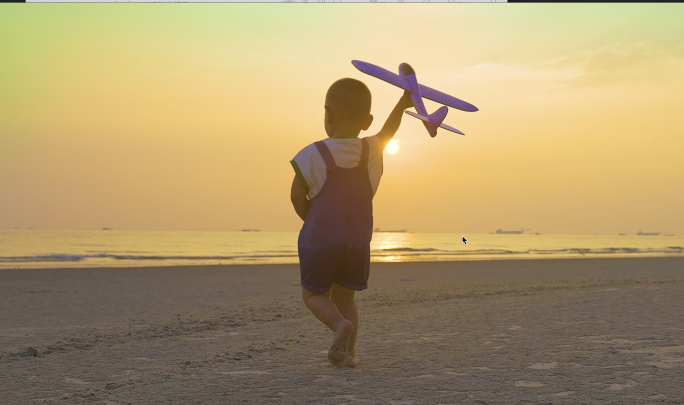 儿童孩子追梦奔跑美好希望幸福未来飞机大海