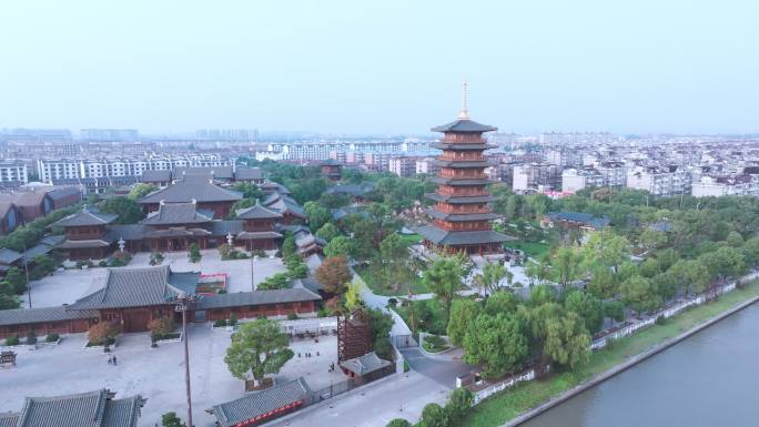 航拍上海宝山寺佛教寺院自然风光