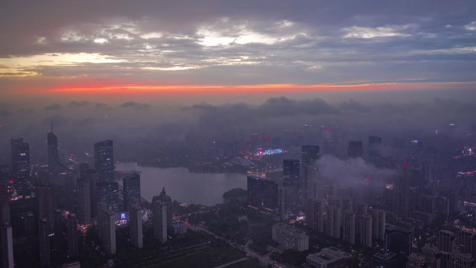 合肥政务区下雨云海