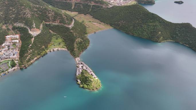 泸沽湖里格半岛