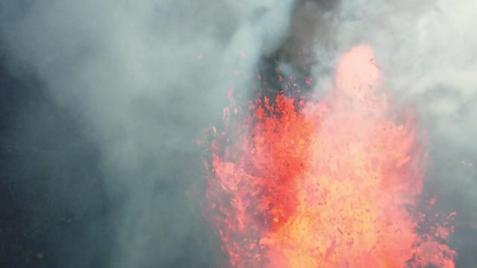 活火山喷发热熔岩岩浆坑史诗空中冰岛