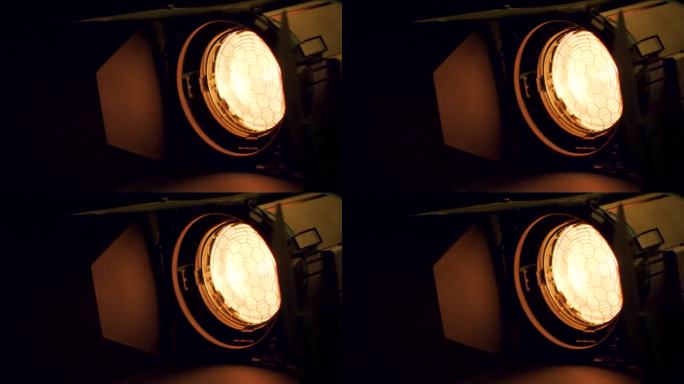 [Z02] -专业照明设备-从左到右拍摄