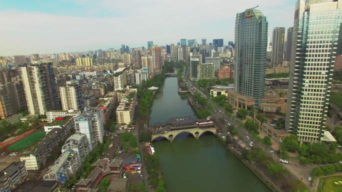 蓝天下航拍成都风景九眼桥合江亭