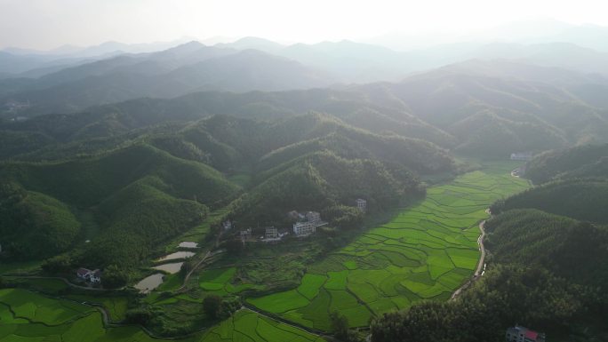 群山山田