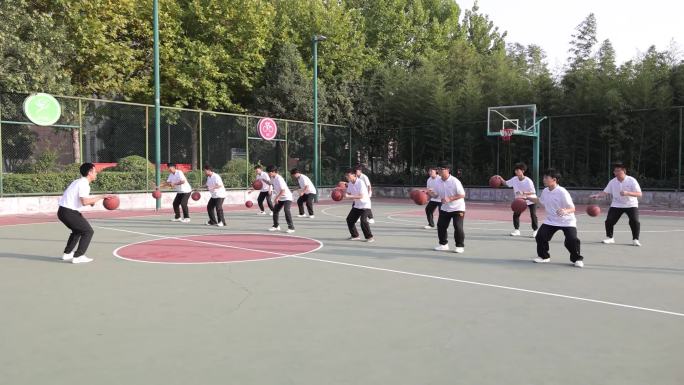 大学篮球课 打篮球 篮球运动 篮球训练