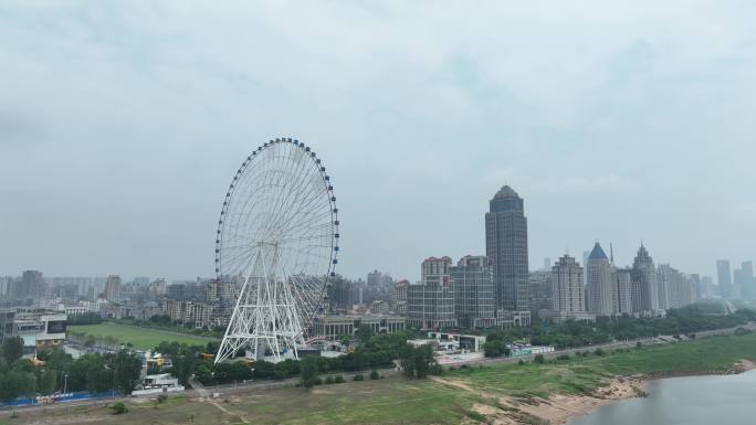 南昌市红谷滩新区航拍南昌之星摩天轮风光