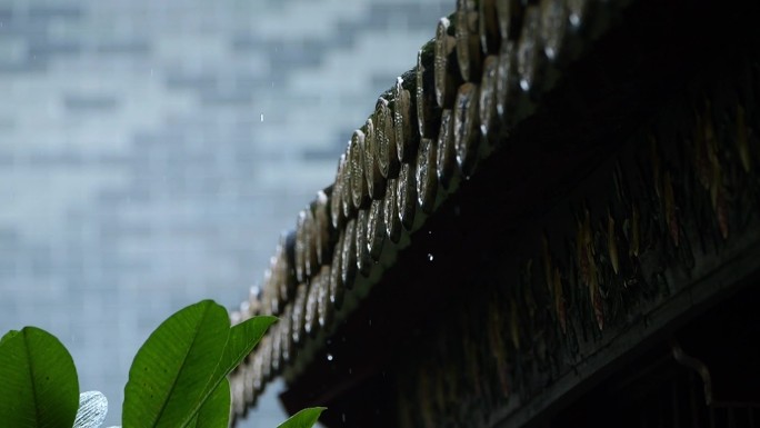 古建筑屋檐雨滴春雨秋雨