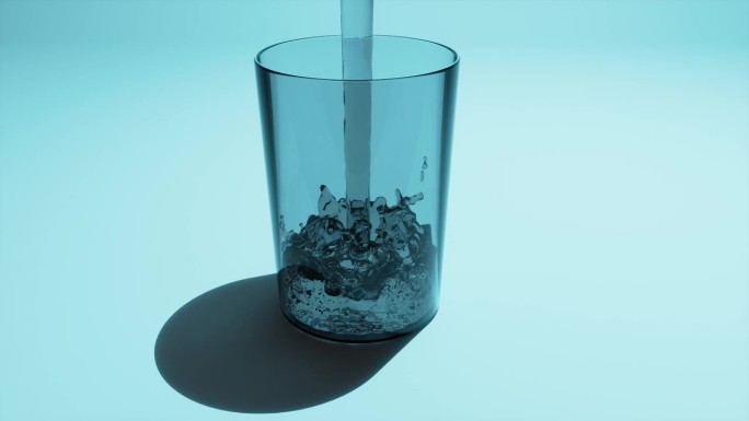 把喝水倒到一杯水里。3d动画，4k分辨率。近景:将新鲜干净的饮用水倒入玻璃杯中，洒在蓝色背景的玻璃杯