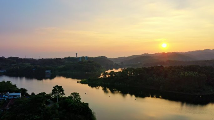 航拍南宁花雨湖生态休闲旅游区