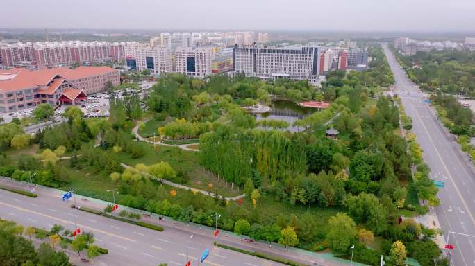 内蒙古鄂尔多斯乌审旗政府广场公园航拍